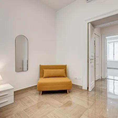 Fama - Mecenate 3br & 2ba *