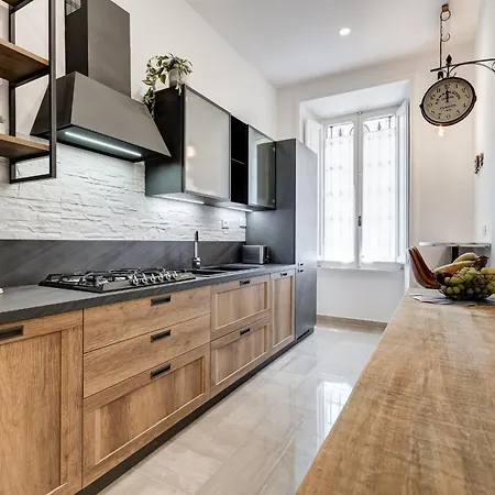 Fama - Mecenate 3br & 2ba Appartement Rome