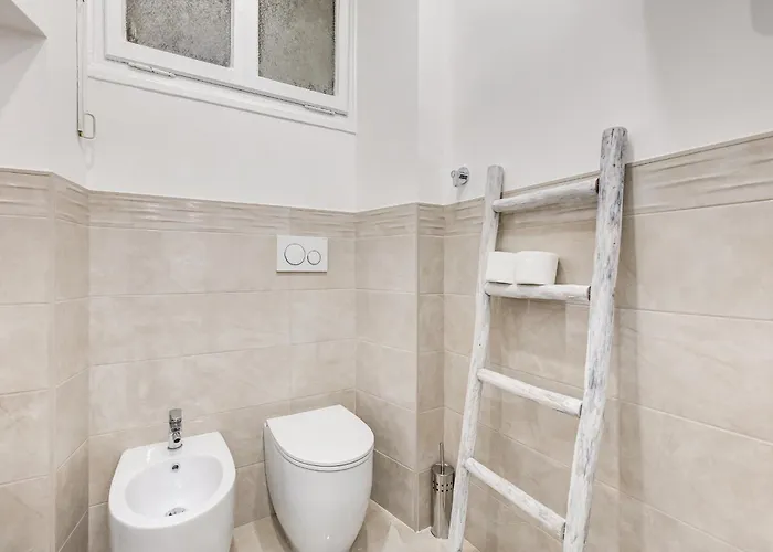 Fama - Mecenate 3br & 2ba アパート