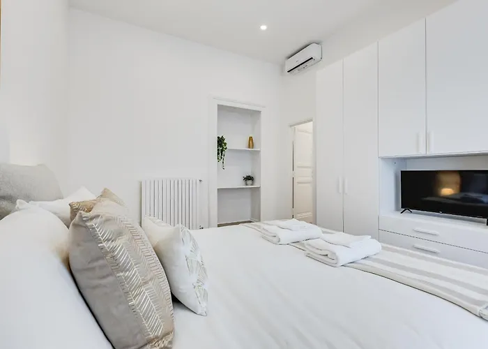 Apartamento Fama - Mecenate 3br & 2ba